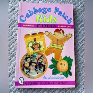 CPK Collectibles Book With Price Guide, book by Jan Linderberger NWT NEW